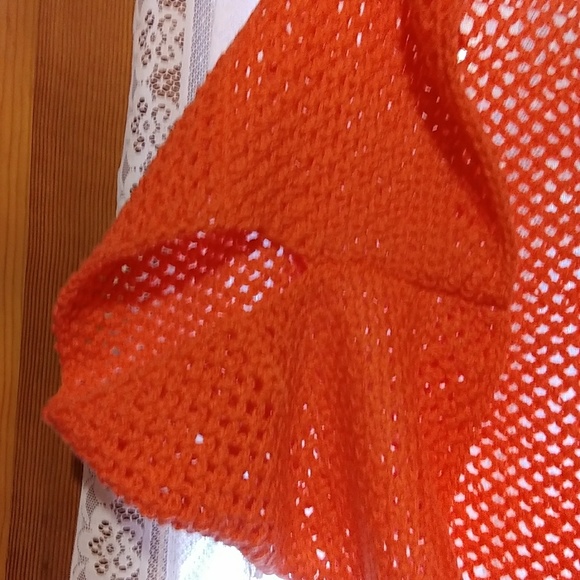 Hand-made crocheted shrug - Picture 3 of 4